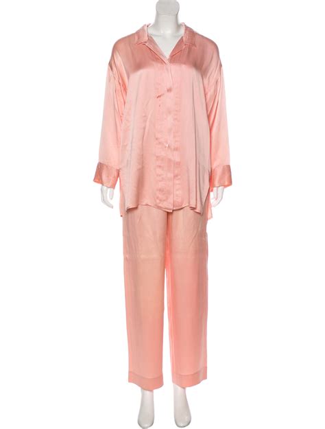 christian dior silk pajamas set.